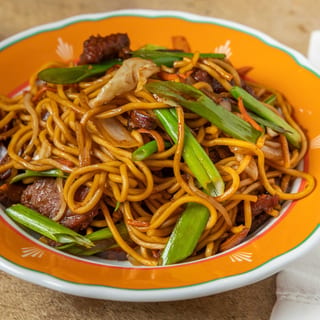 LO MEIN